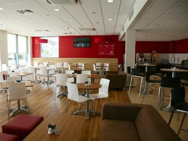 Travelodge Excel London Hotel