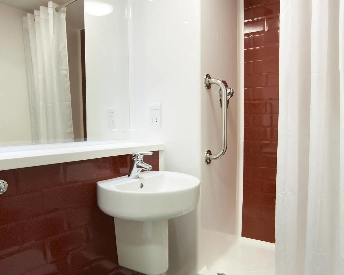 Travelodge Excel London Hotel