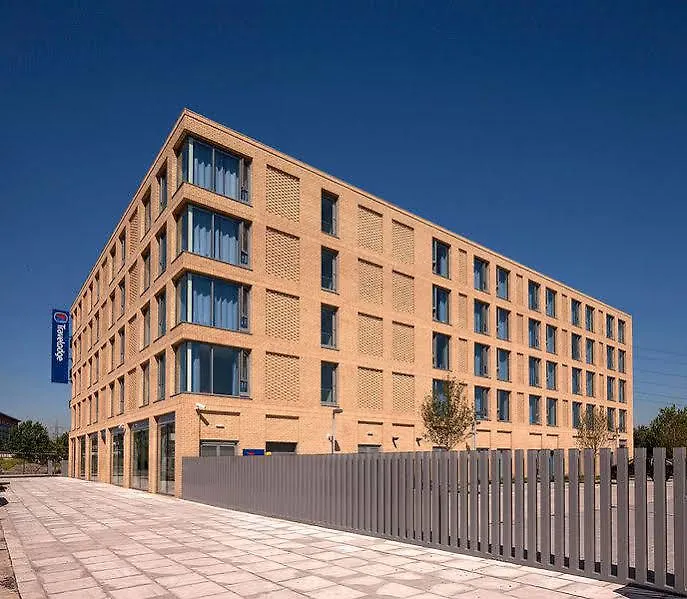 Travelodge Excel London Hotel